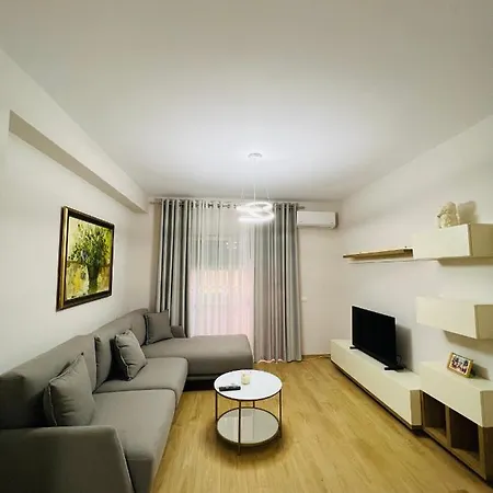 Lovely Apartment, Free Parking *