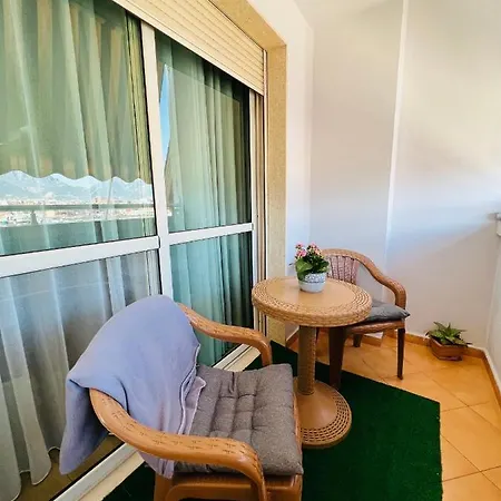 Διαμέρισμα Lovely Apartment, Free Parking
